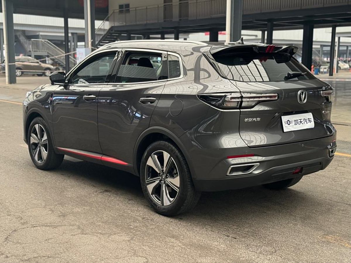 長(zhǎng)安 CS55 PLUS  2022款 第二代 1.5T DCT尊貴型圖片