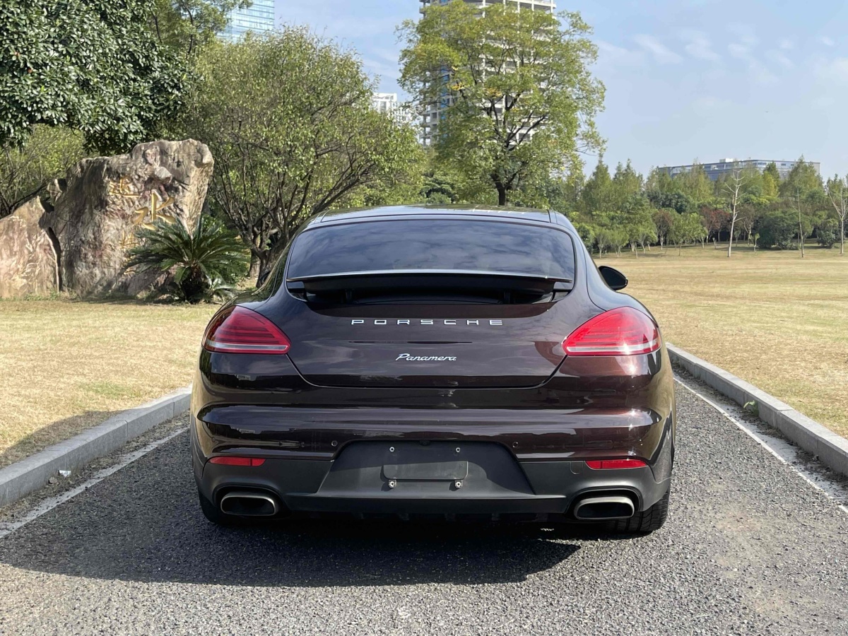 2016年6月保時(shí)捷 Panamera  2016款 Panamera Edition 3.0T