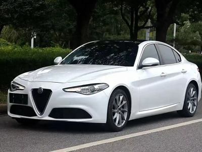 2017年10月 阿爾法·羅密歐 Giulia 2.0T 280HP 豪華版圖片