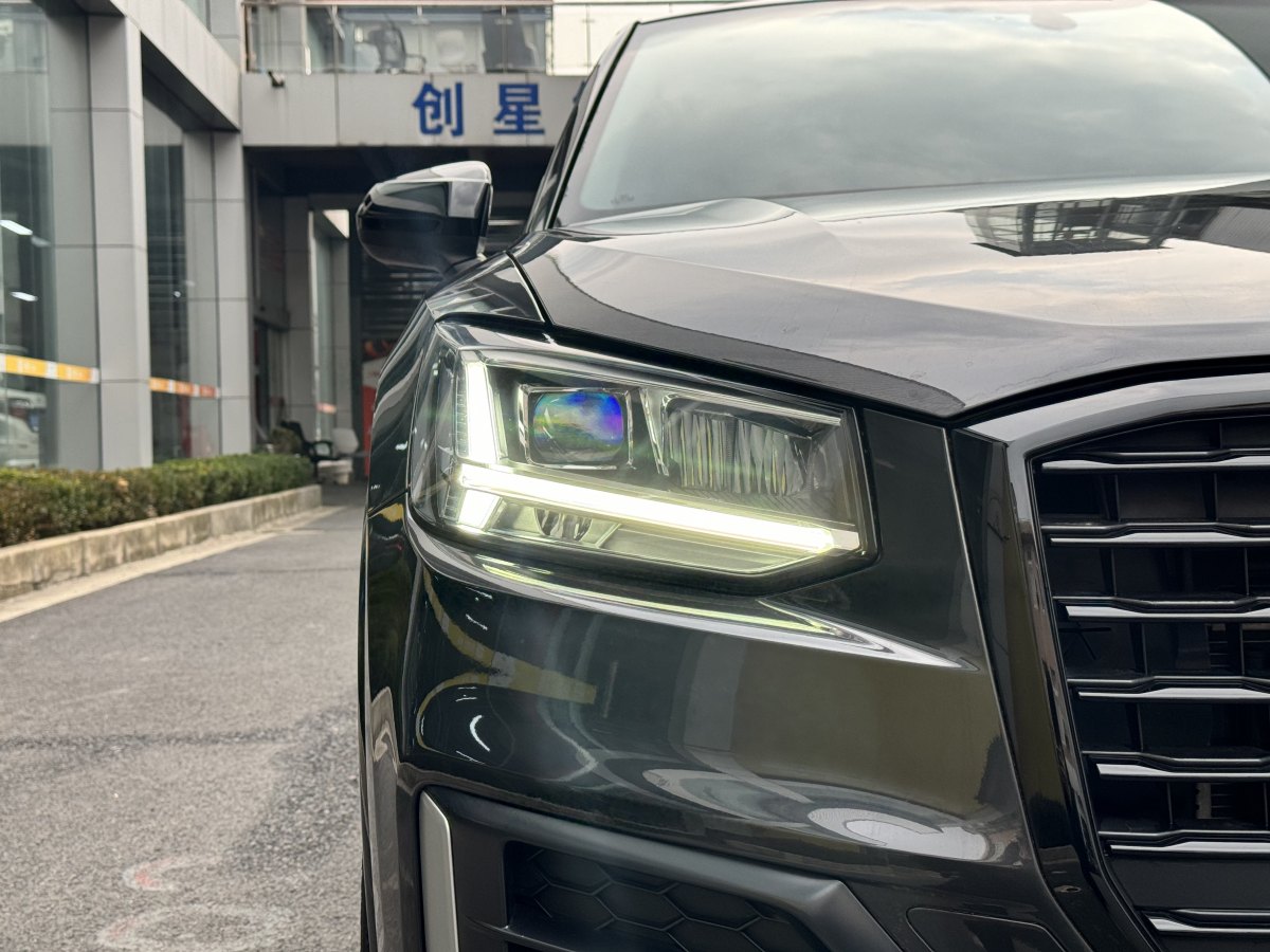 奧迪 奧迪Q2L  2021款 35 TFSI 進(jìn)取動感型圖片