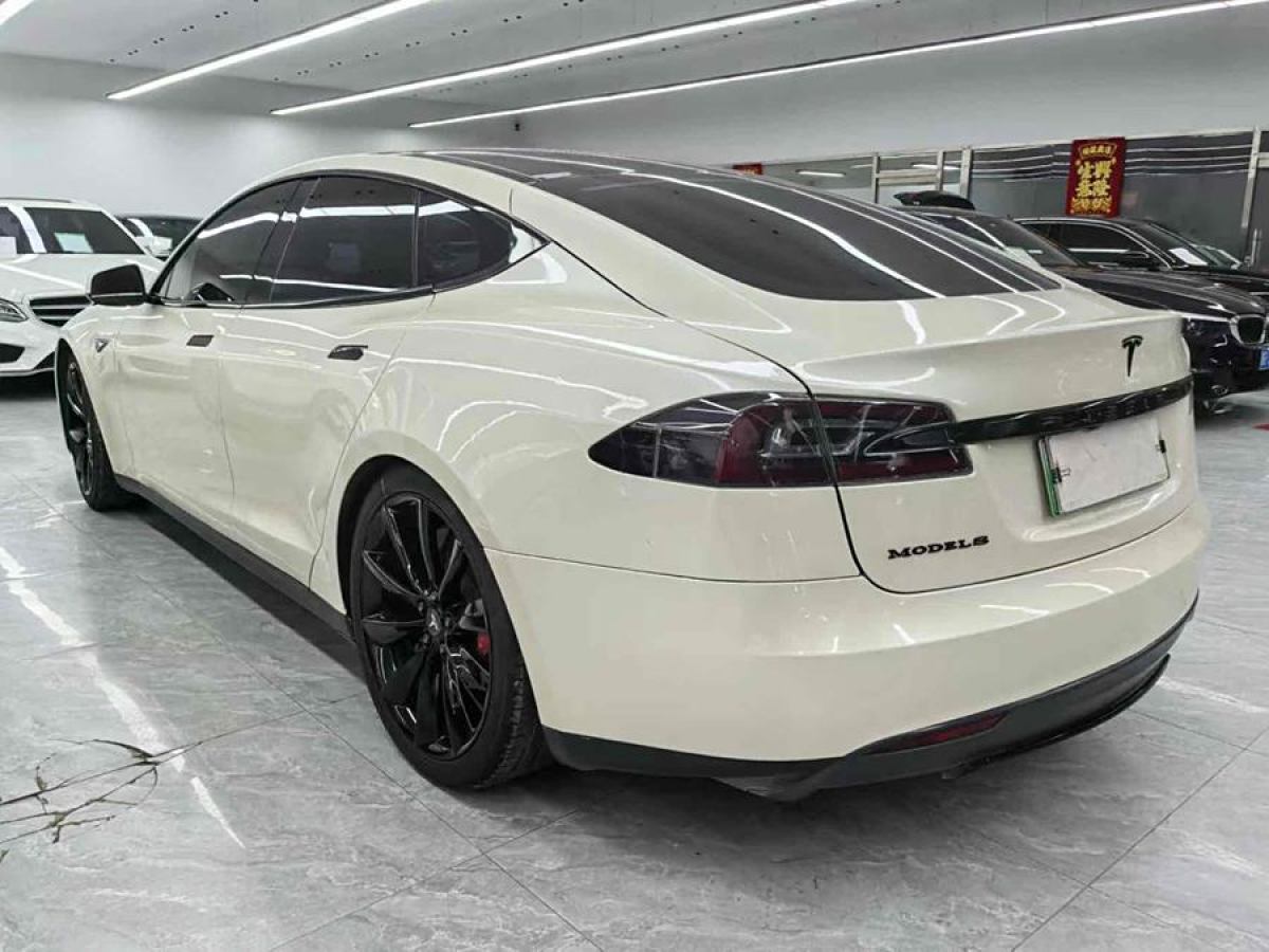 2015年9月特斯拉 Model S  2014款 Model S P85