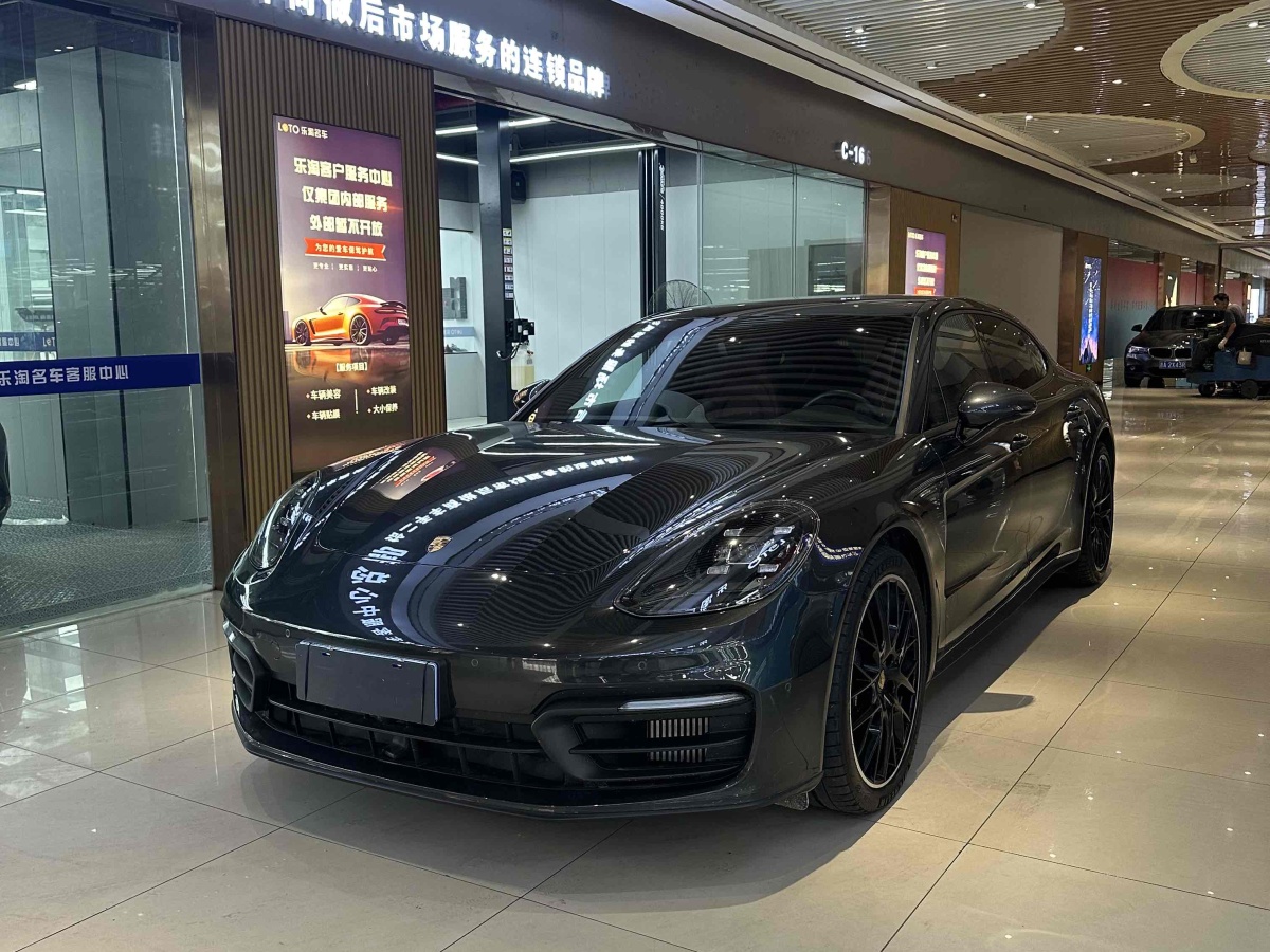 保时捷 Panamera  2022款 Panamera 行政加长版 2.9T图片