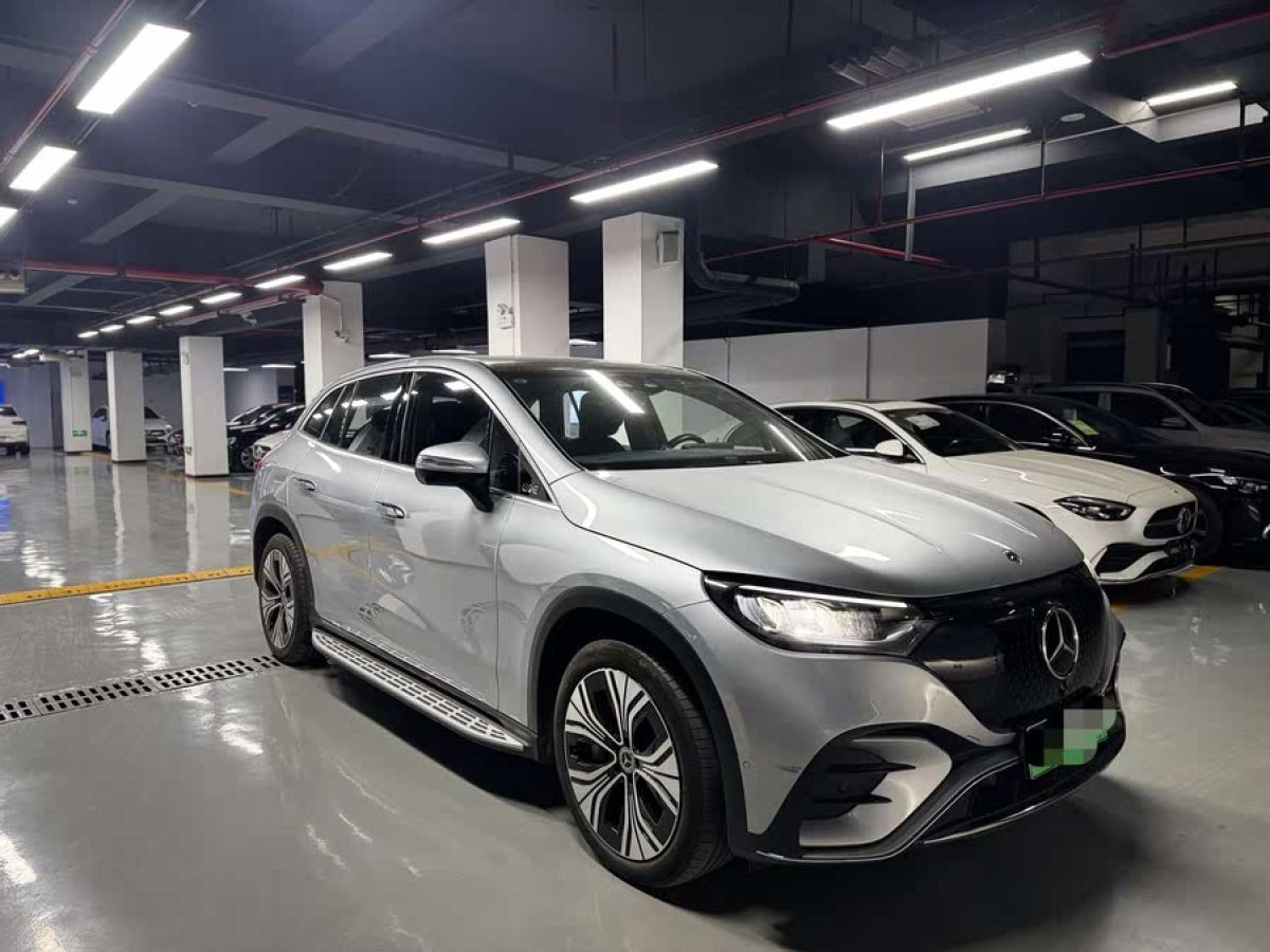 奔馳 奔馳EQE SUV  2023款 350 4MATIC 豪華版圖片