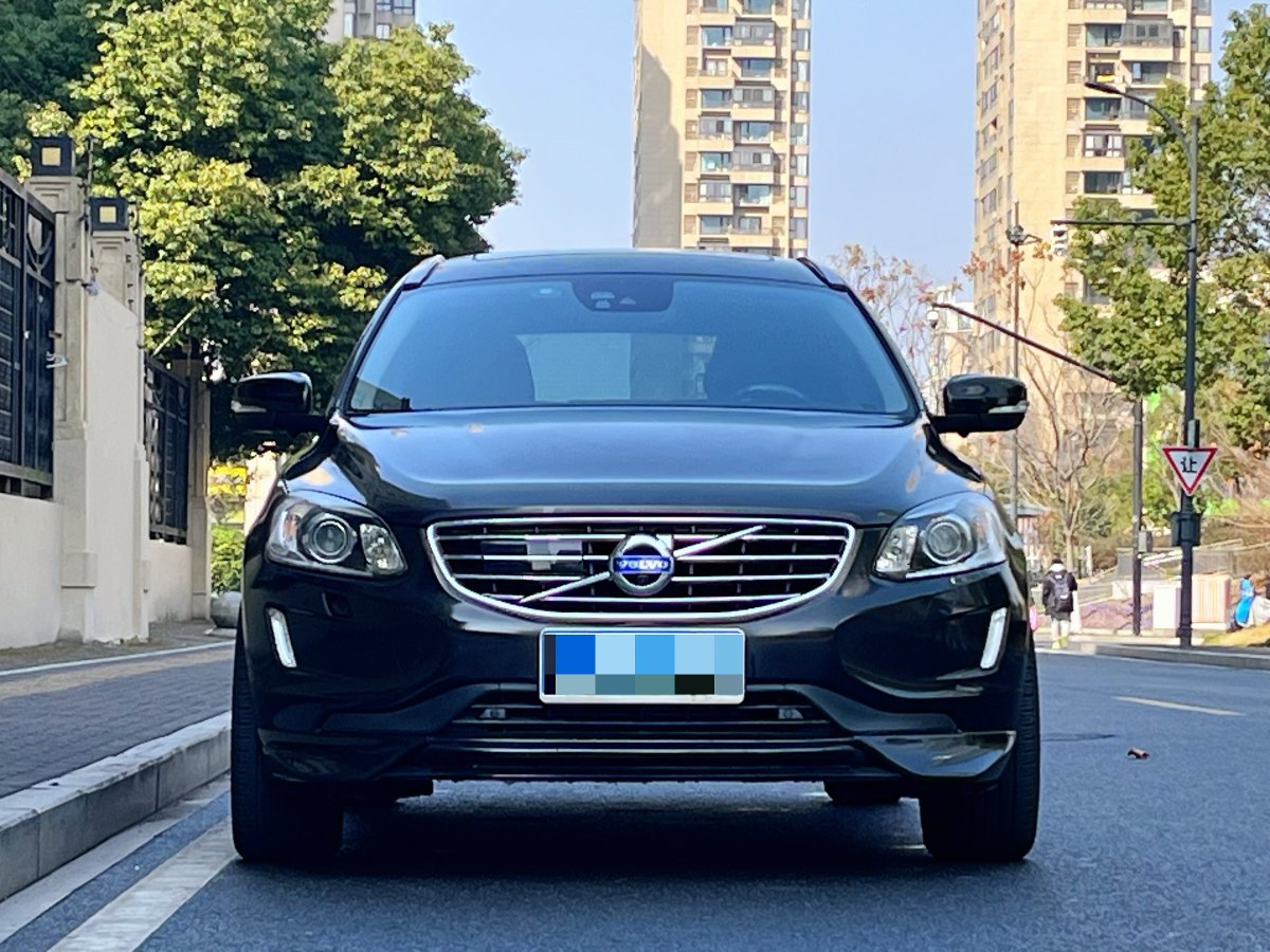 沃爾沃 XC60  2015款 T5 AWD 智遠(yuǎn)版圖片