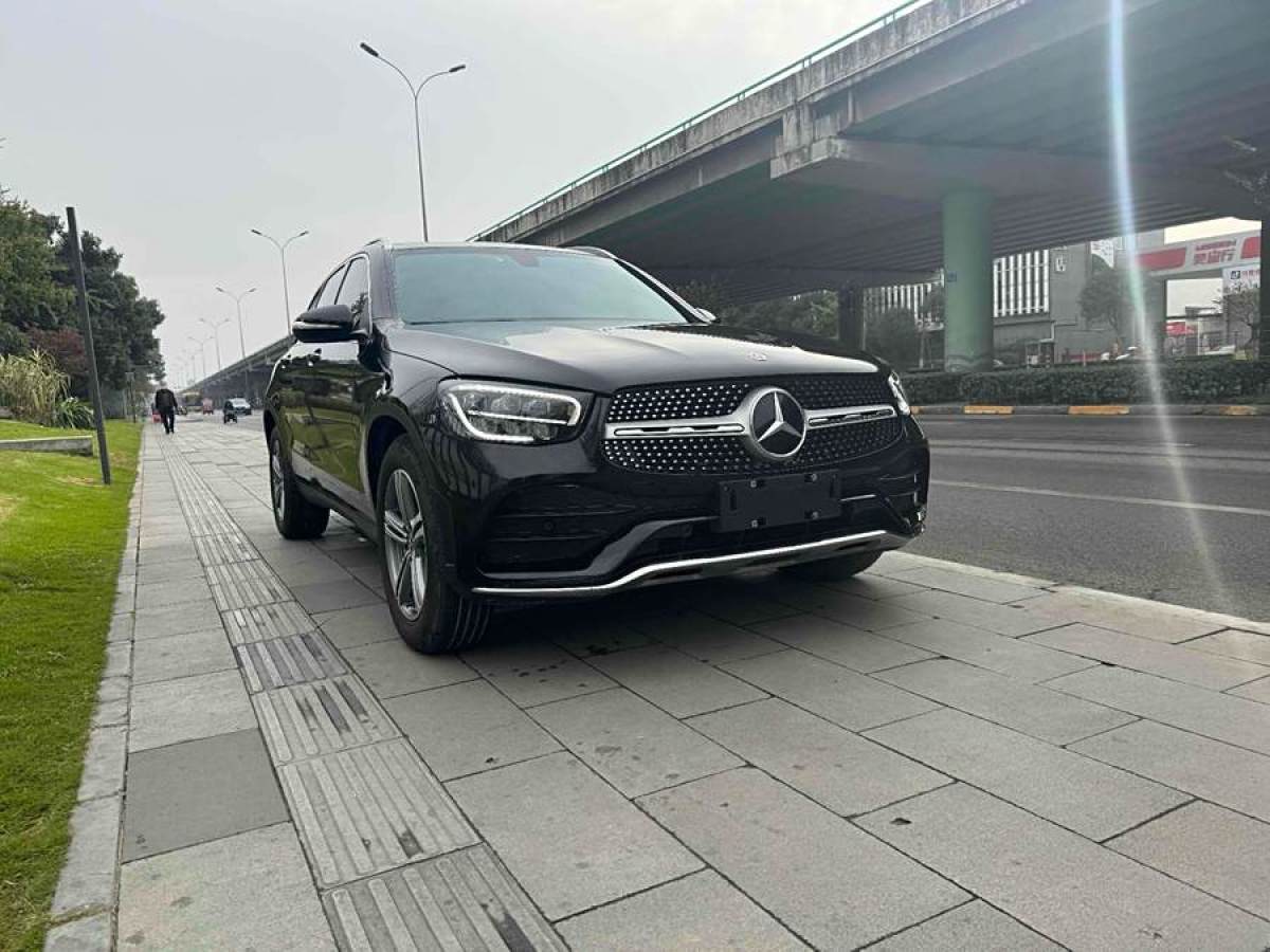 奔馳 奔馳GLC  2018款 改款 GLC 260 4MATIC 動感型圖片