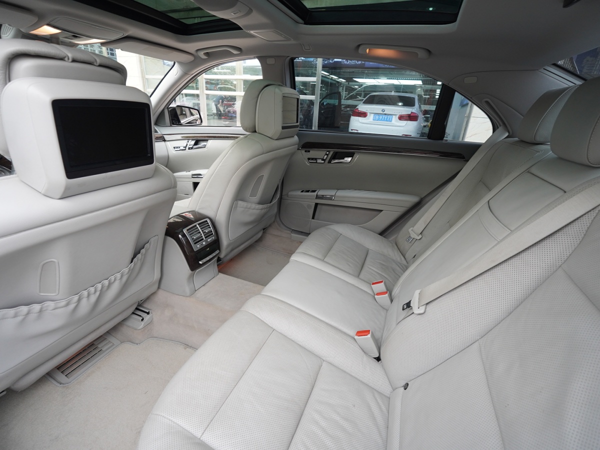 奔驰 奔驰S级  2012款 S 300 L 豪华型 Grand Edition图片