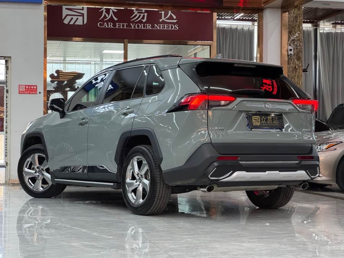 豐田 RAV4榮放  2020款 2.0L CVT兩驅風尚版圖片