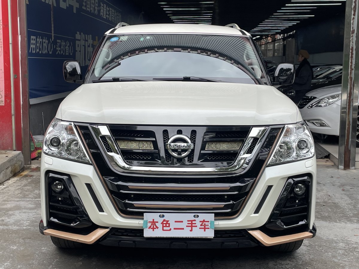 日產(chǎn) 途樂  2018款 4.0L 鉑金型圖片