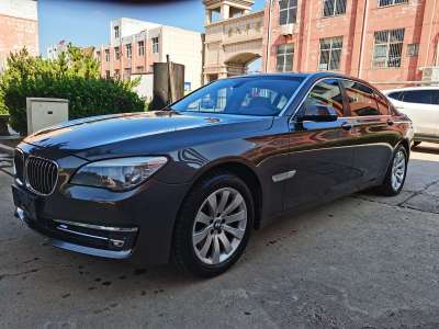 2013年6月 宝马 宝马7系(进口) 740Li 领先型图片