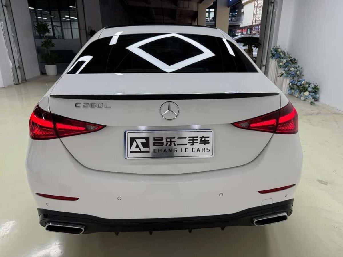 奔馳 奔馳C級(jí)  2023款 改款 C 260 L 皓夜運(yùn)動(dòng)版圖片