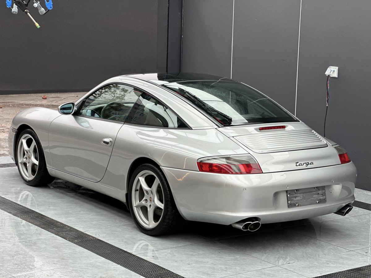 保時(shí)捷 911  2004款 Targa 3.6L圖片