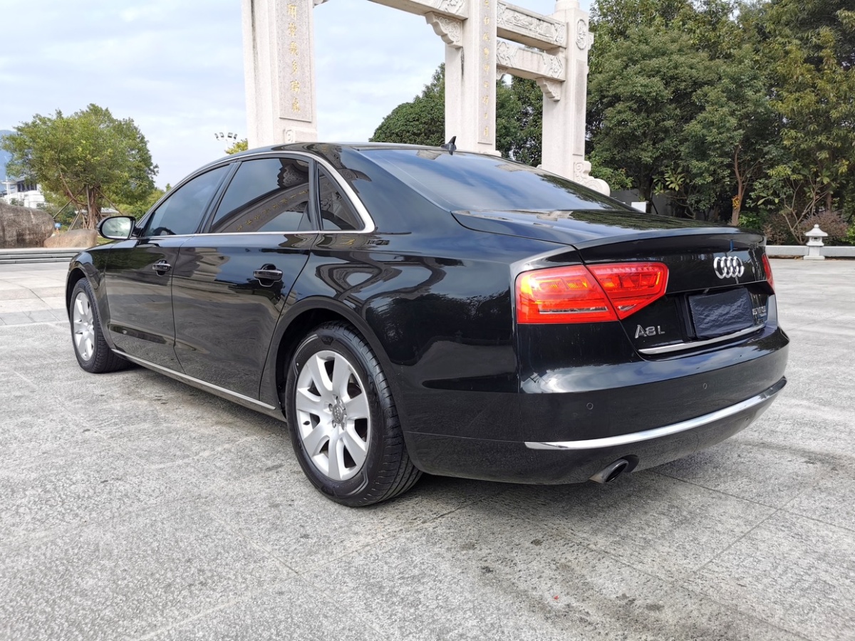 奧迪 奧迪A8  2012款 A8L 45 TFSI quattro舒適型圖片