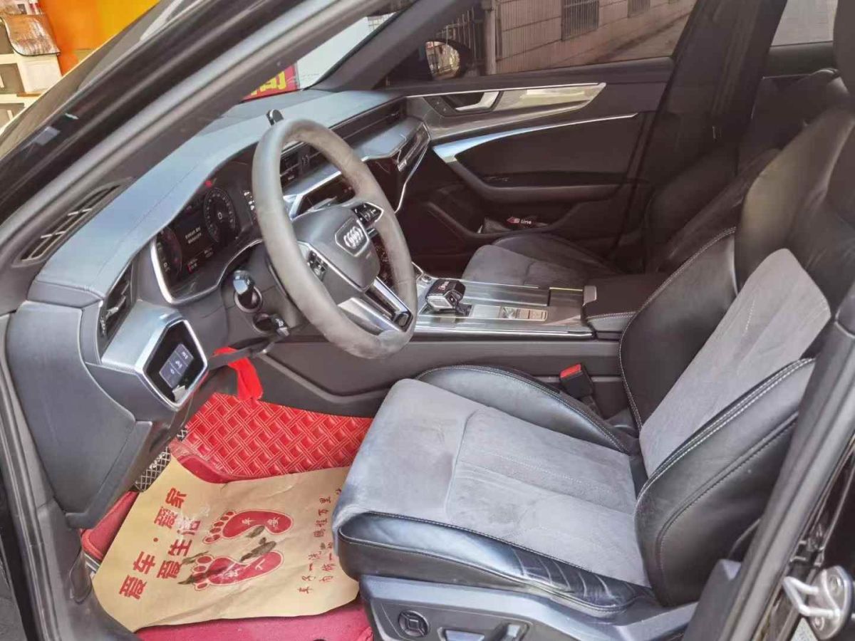 奧迪 奧迪A6  2020款 Avant 先鋒派 40 TFSI 豪華動感型圖片