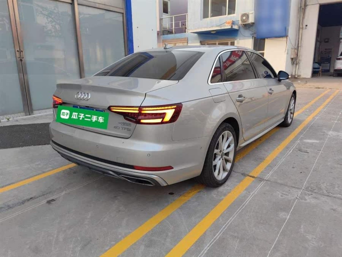 奧迪 奧迪A4L  2019款 40 TFSI 時(shí)尚型 國(guó)VI圖片