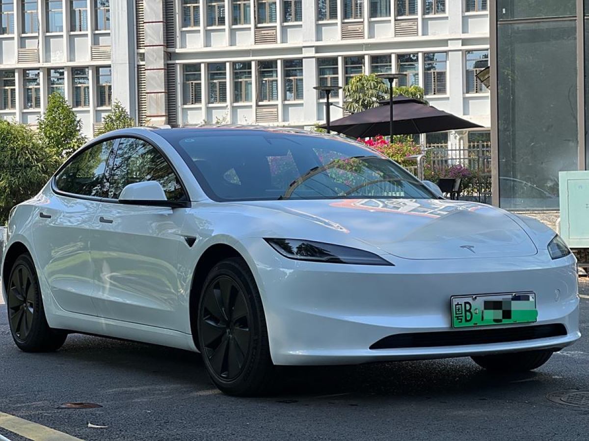 特斯拉 Model Y  2023款 后輪驅(qū)動(dòng)版圖片