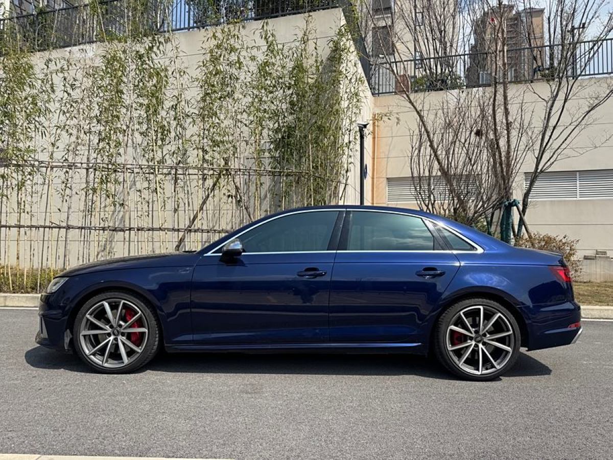 2019年8月奧迪 奧迪S4  2018款 S4 3.0TFSI