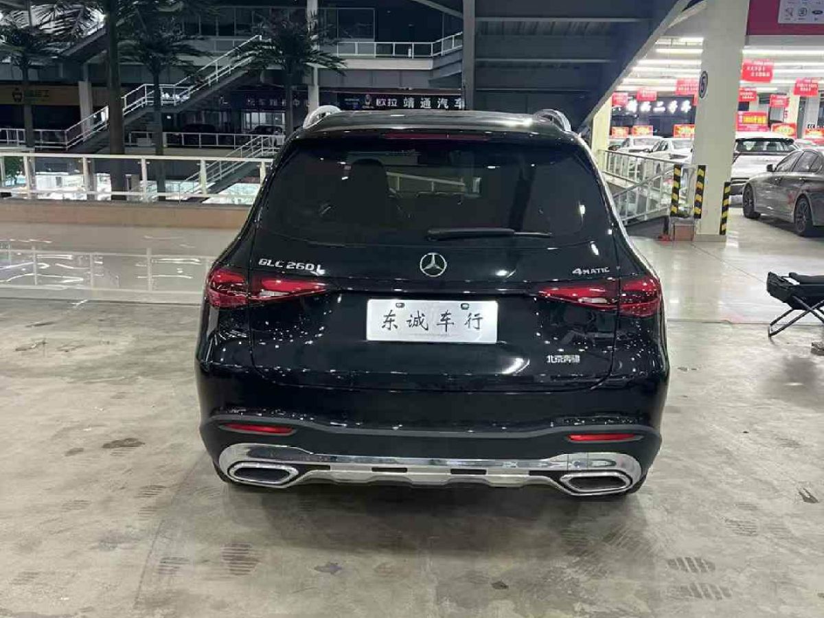 2023年11月奔馳 奔馳GLC  2023款 GLC 300 4MATIC 轎跑SUV