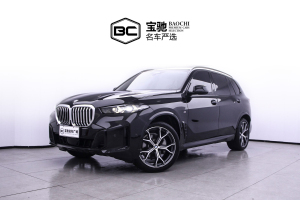 宝马X5 宝马 xDrive 30Li 尊享型M运动曜夜套装