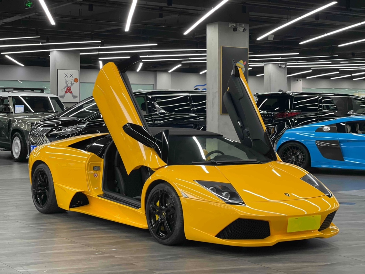 兰博基尼Murcielago 2010款LP650-4Roadster图片