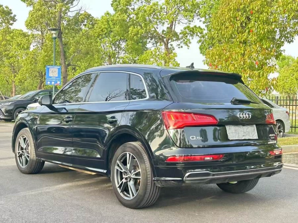 奧迪 奧迪Q5L  2018款  40 TFSI 榮享時尚型 國VI圖片