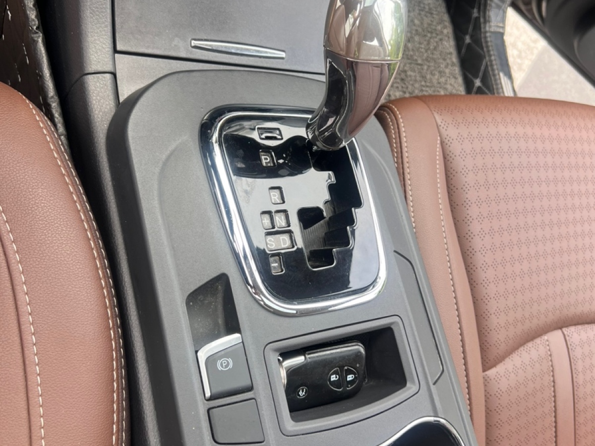 比亞迪 S7  2017款 2.0T 自動旗艦型圖片