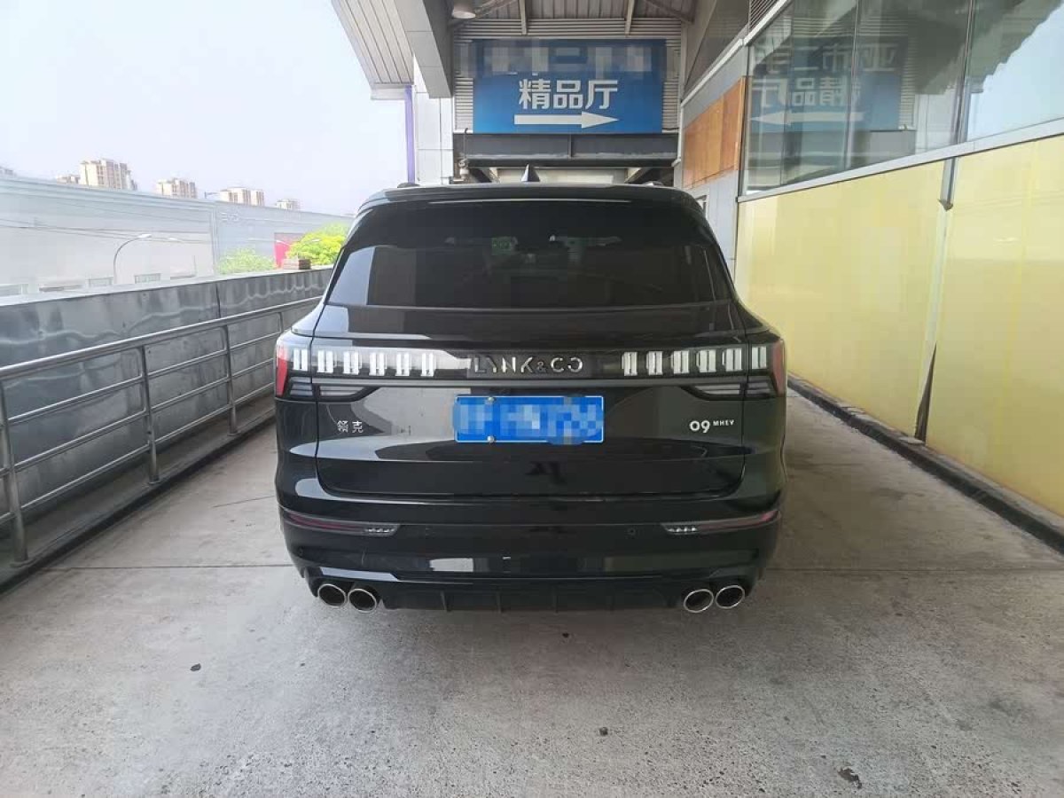 領(lǐng)克 領(lǐng)克09  2021款 2.0T Halo 七座圖片
