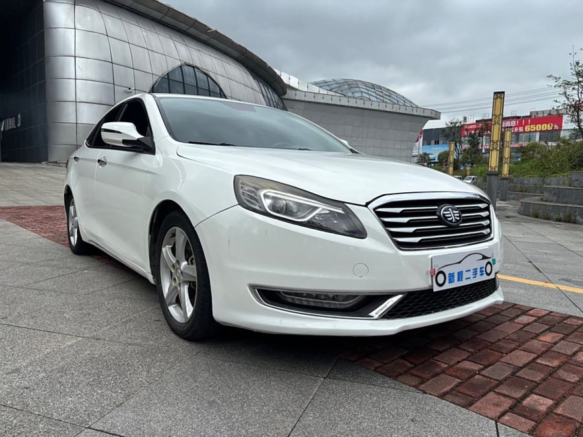 奔騰 B70  2014款 2.0L 自動舒適型圖片