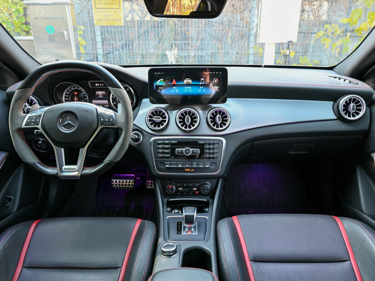 奔馳 奔馳GLA AMG  2015款 AMG GLA 45 4MATIC圖片