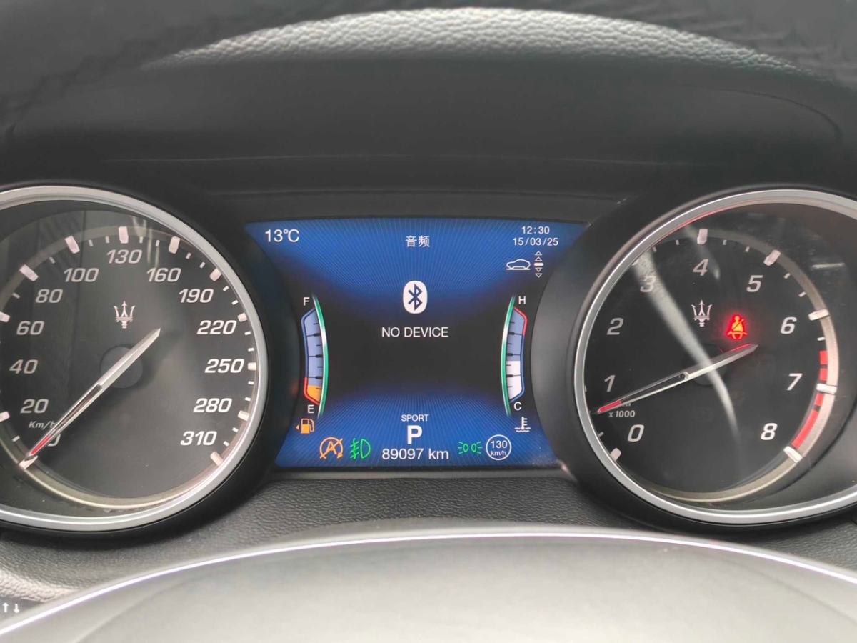 瑪莎拉蒂 Levante  2018款 3.0T 350Hp 標(biāo)準(zhǔn)版圖片