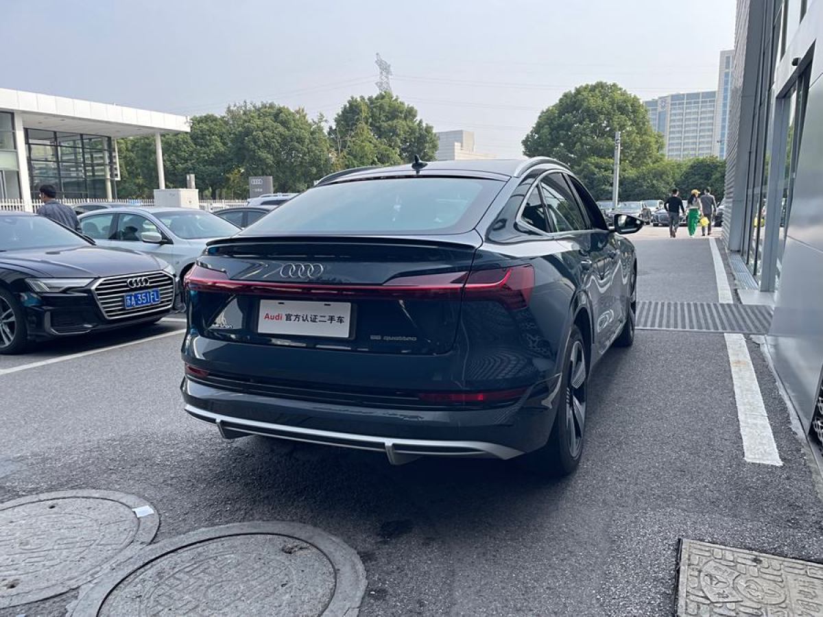 奧迪 奧迪e-tron  2021款 Sportback 55 quattro 臻選型圖片