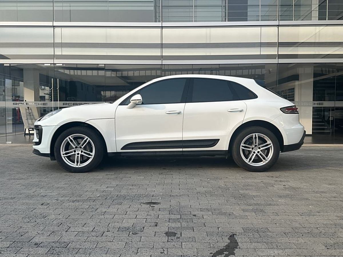 保時(shí)捷 Macan  2023款 Macan 2.0T圖片