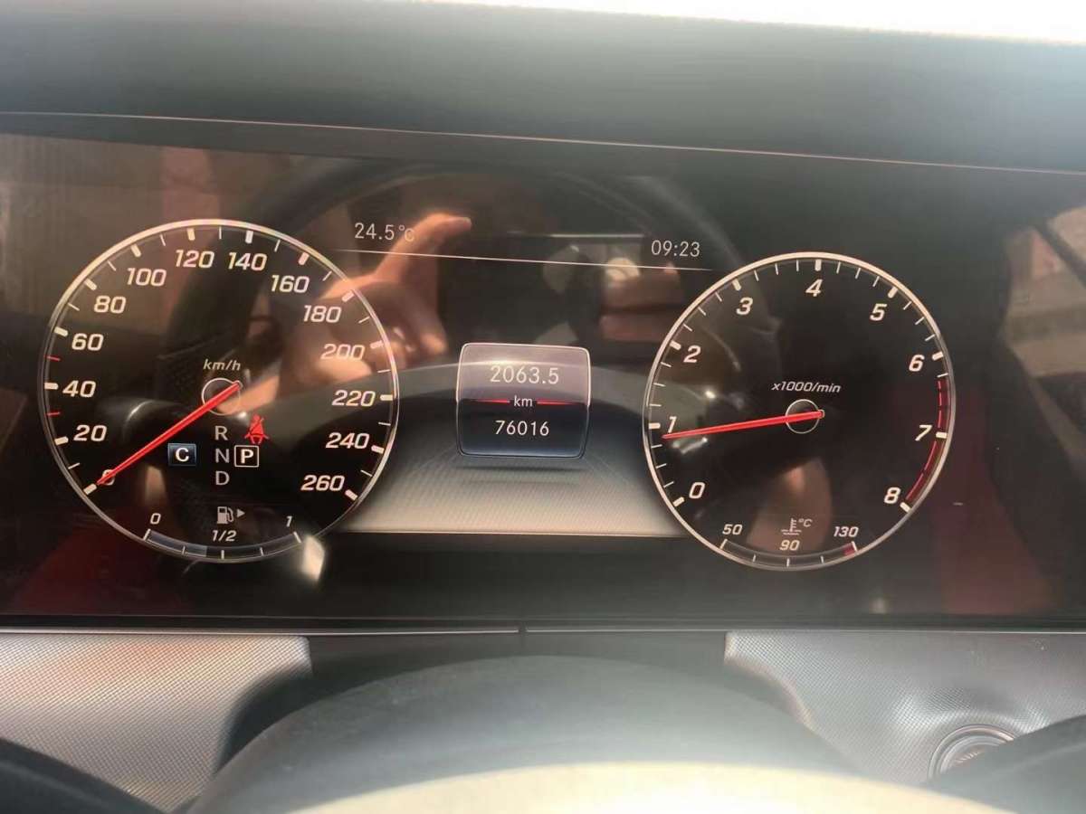 奔驰 奔驰E级  2017款 E 300 轿跑车图片