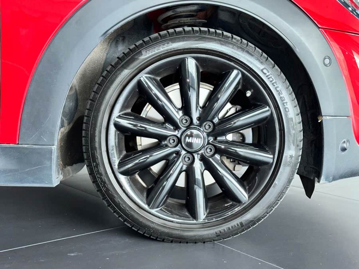 MINI MINI  2021款 2.0T COOPER S 經(jīng)典派圖片