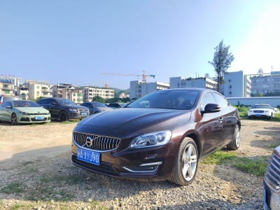 2018年4月 沃爾沃 S60L T3 智進(jìn)進(jìn)取版圖片