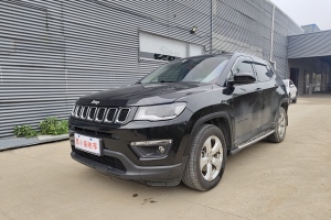 指南者 Jeep  220T 自动家享版