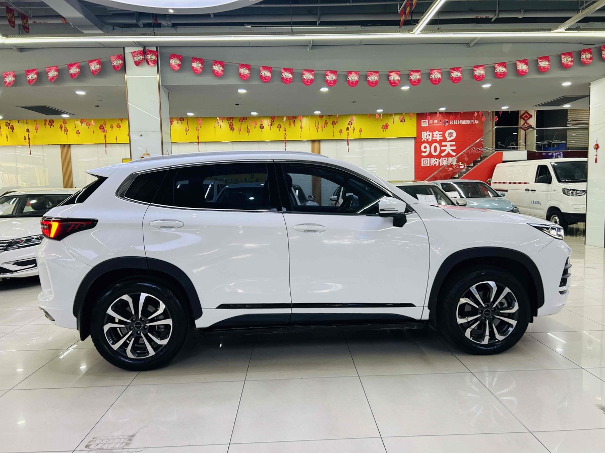 星途 星途追風(fēng)ET-i  2022款 1.5TCI-DHT 105KM乘風(fēng)起版圖片