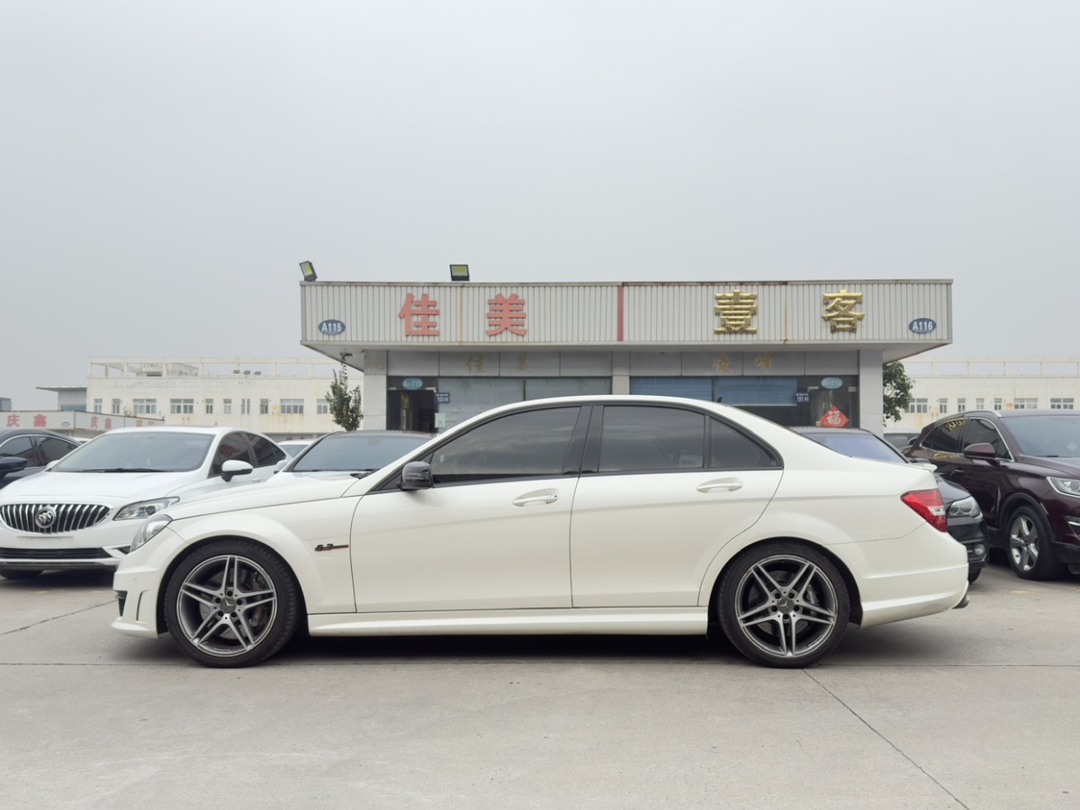 奔馳 奔馳C級AMG  2012款 AMG C 63 高性能版圖片