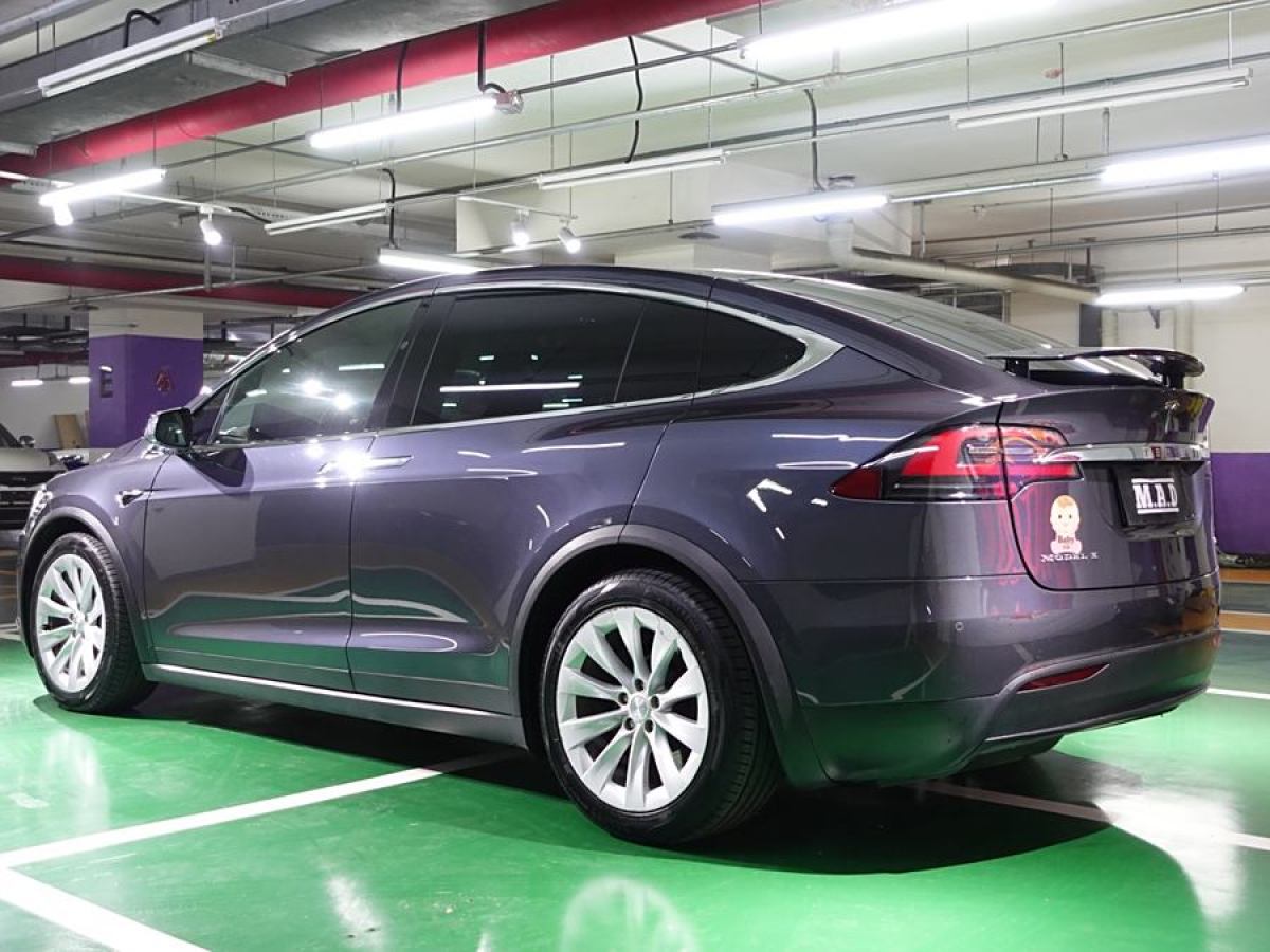 特斯拉 Model X  2016款 Model X 60D圖片