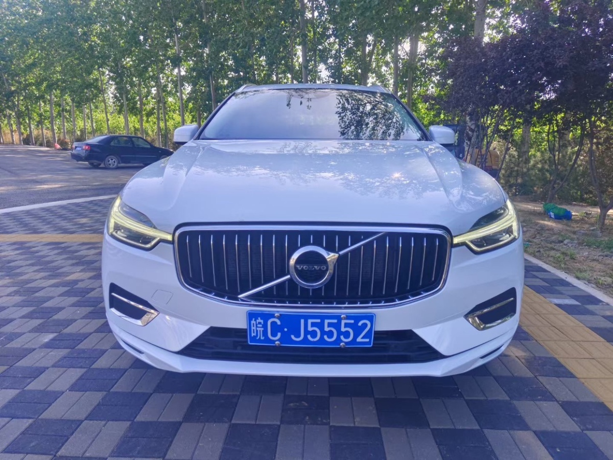 沃尔沃 XC60  2020款 T5 四驱智雅豪华版图片