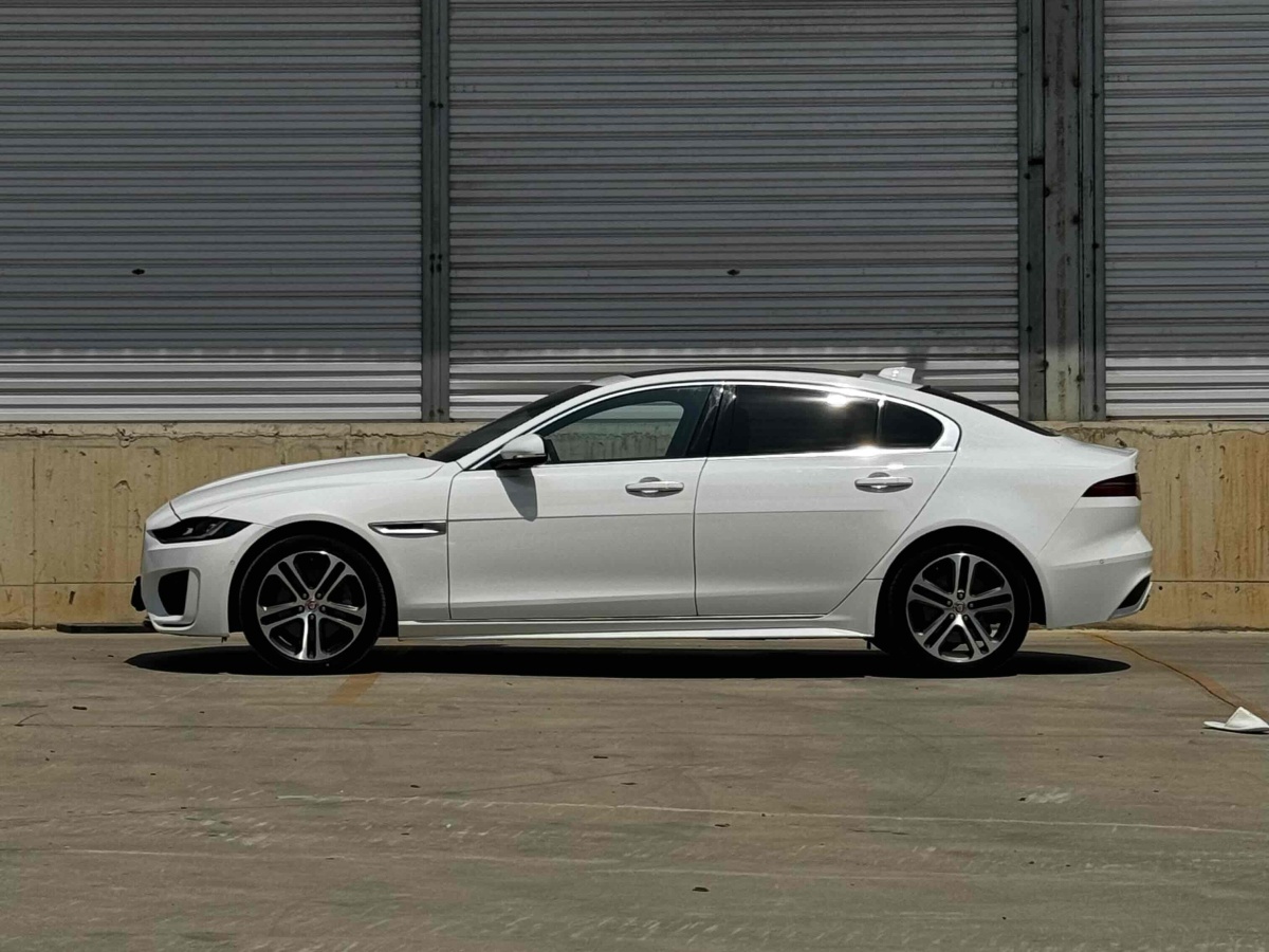 捷豹 XEL  2018款 2.0T 200PS 尊享版圖片