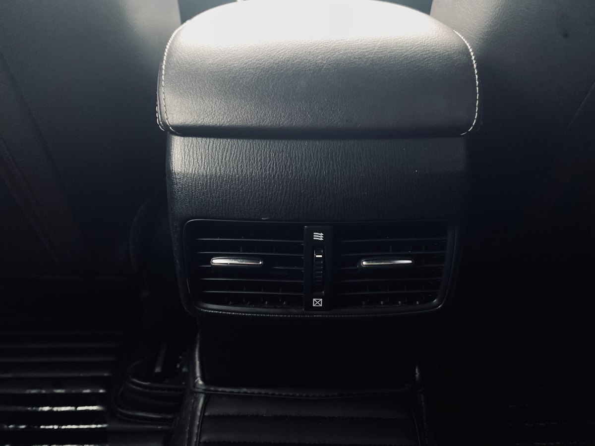 马自达 CX-4  2018款 2.0L 自动两驱蓝天品位升级版图片