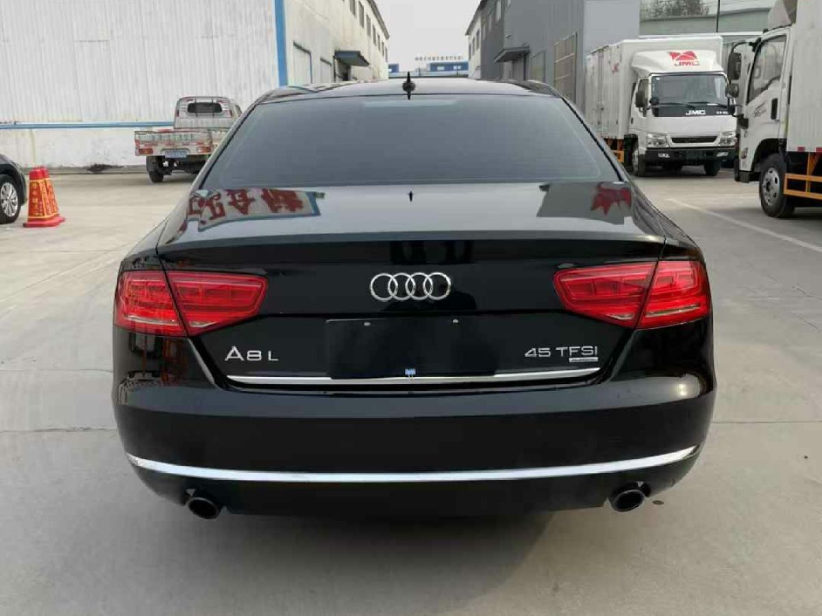 奧迪 奧迪A8  2012款 A8L 45 TFSI quattro舒適型圖片