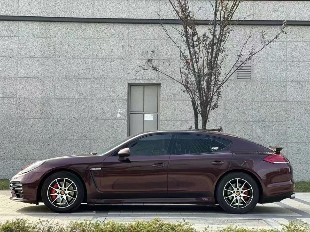 保時(shí)捷 Panamera  2013款 Panamera 4 Platinum Edition 3.6L圖片