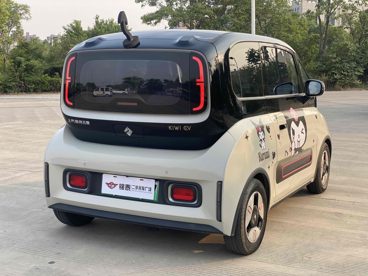寶駿 寶駿KiWi EV  2021款 藝術(shù)家 三元鋰圖片