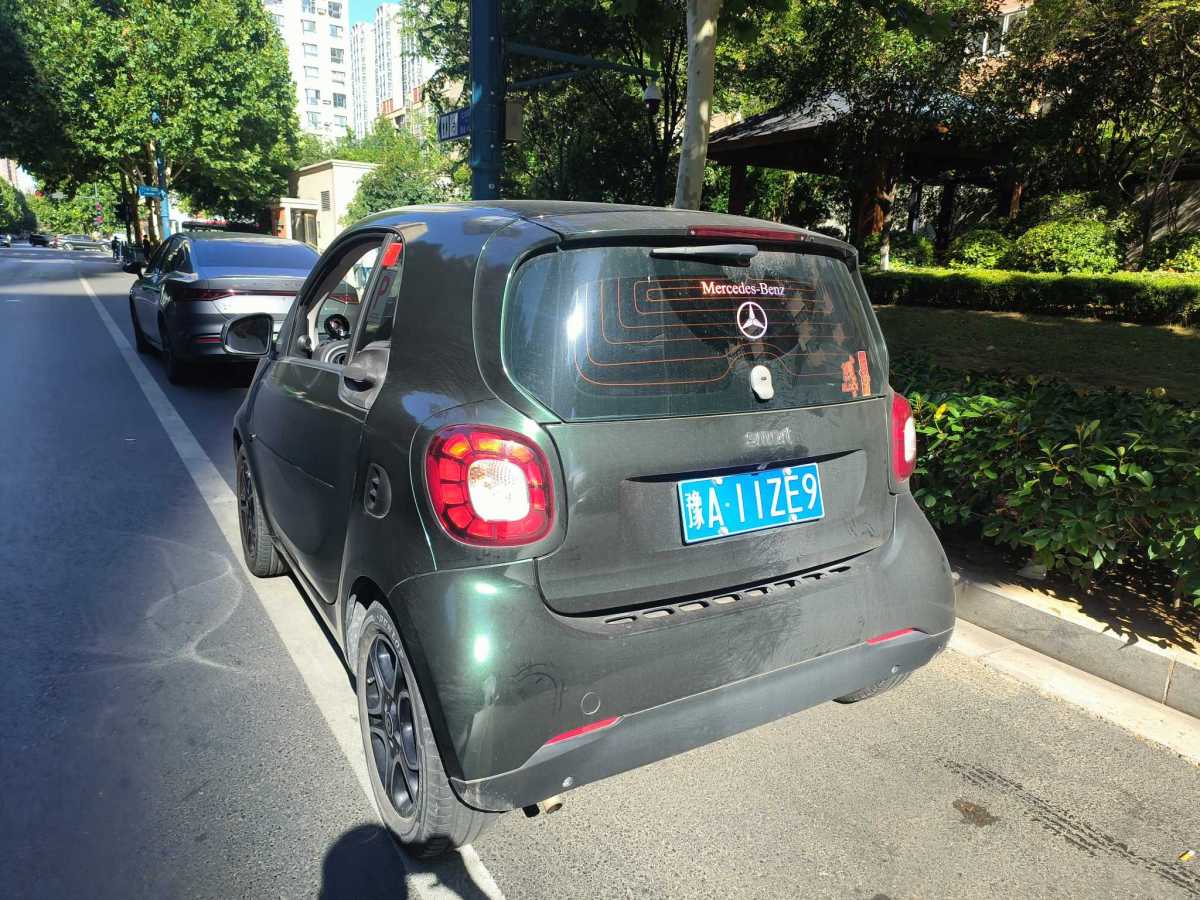 smart fortwo  2017款 1.0L 52千瓦新聲特別版圖片