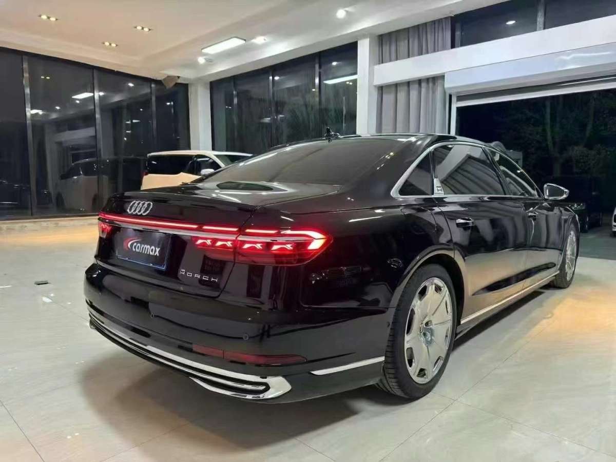 奧迪 奧迪A8  2022款 A8L Horch創(chuàng)始人版 經(jīng)典型圖片