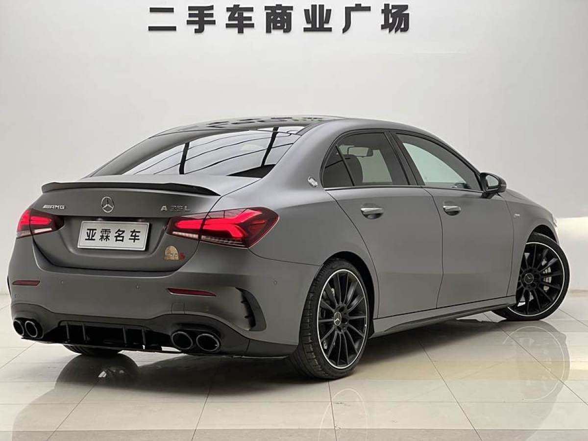 奔馳 奔馳A級AMG  2022款 AMG A 35 L 4MATIC 熾夜特別版圖片