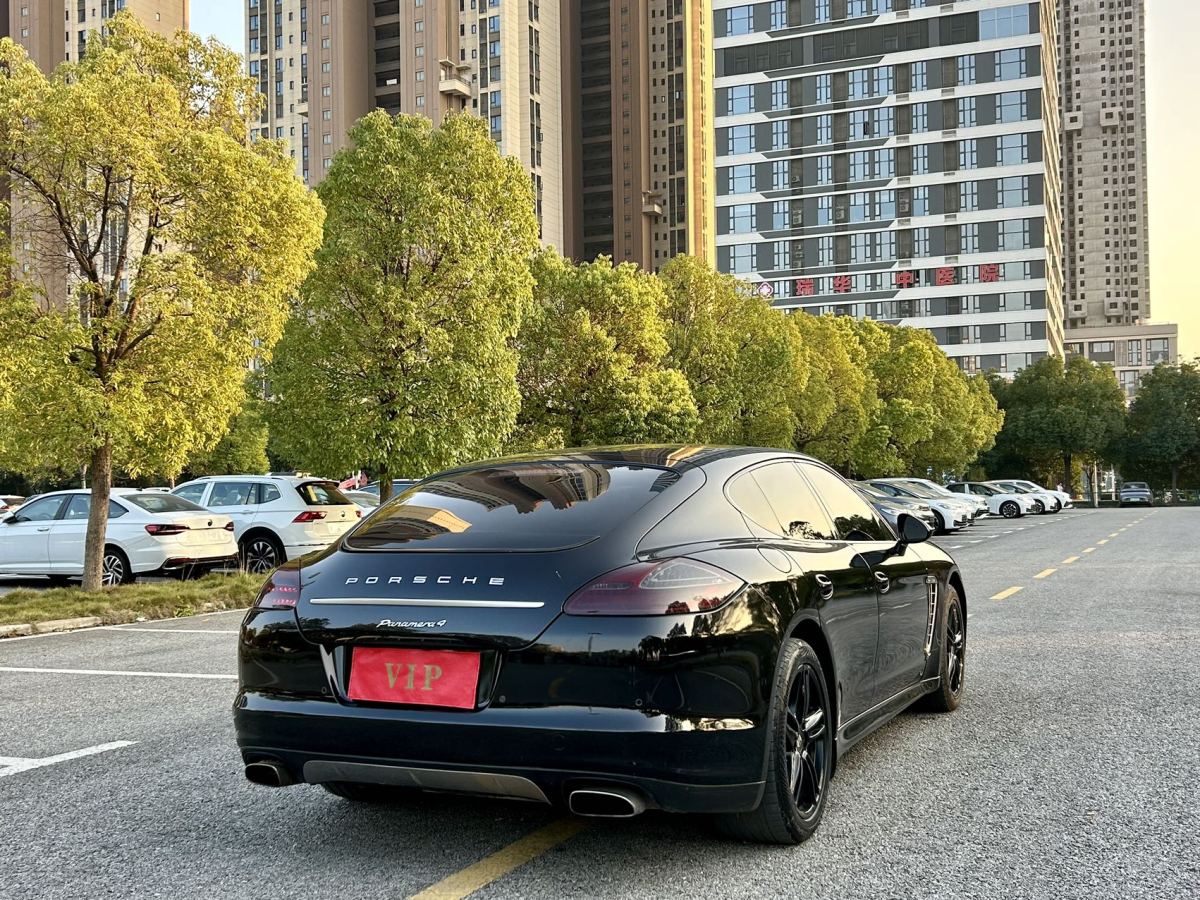 保時(shí)捷 Panamera  2013款 Panamera Platinum Edition 3.6L圖片