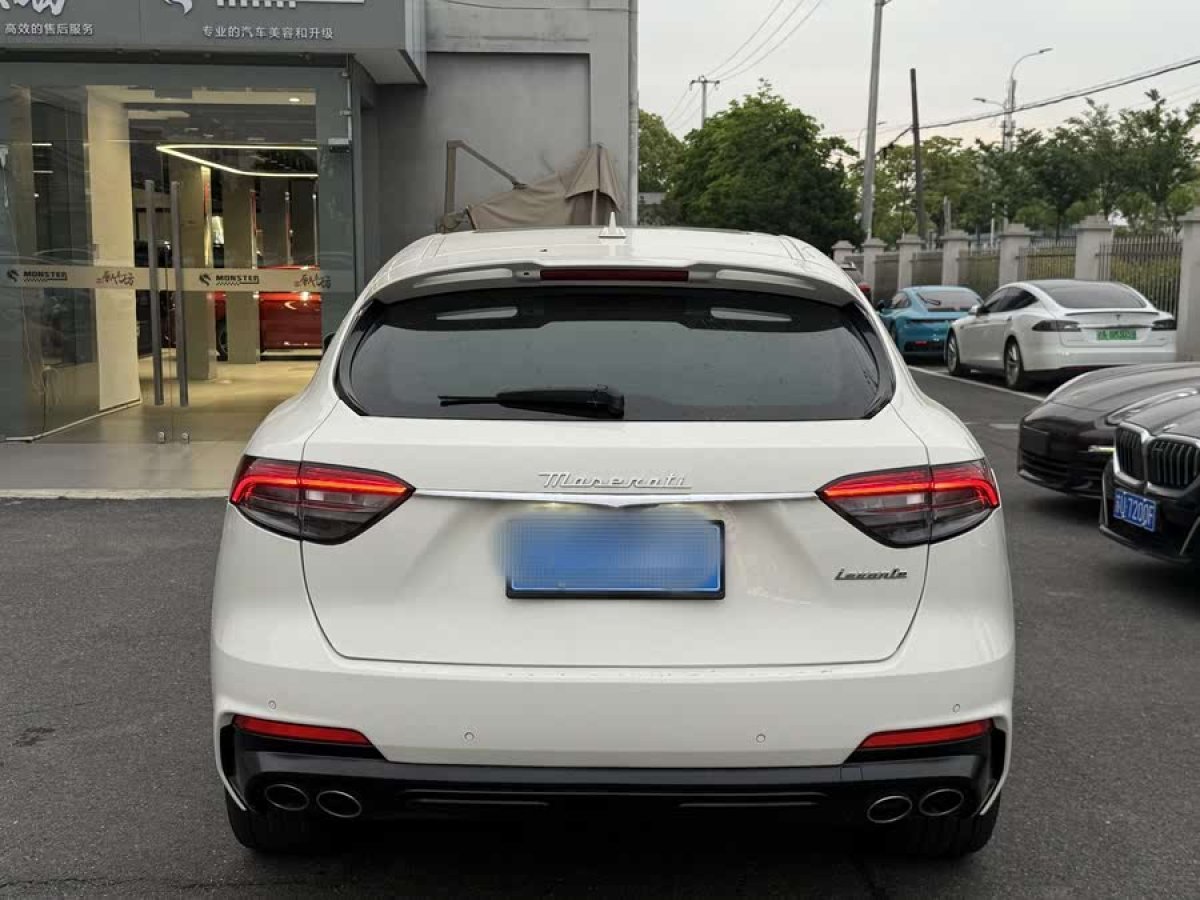瑪莎拉蒂 Levante  2022款 3.0T Modena圖片