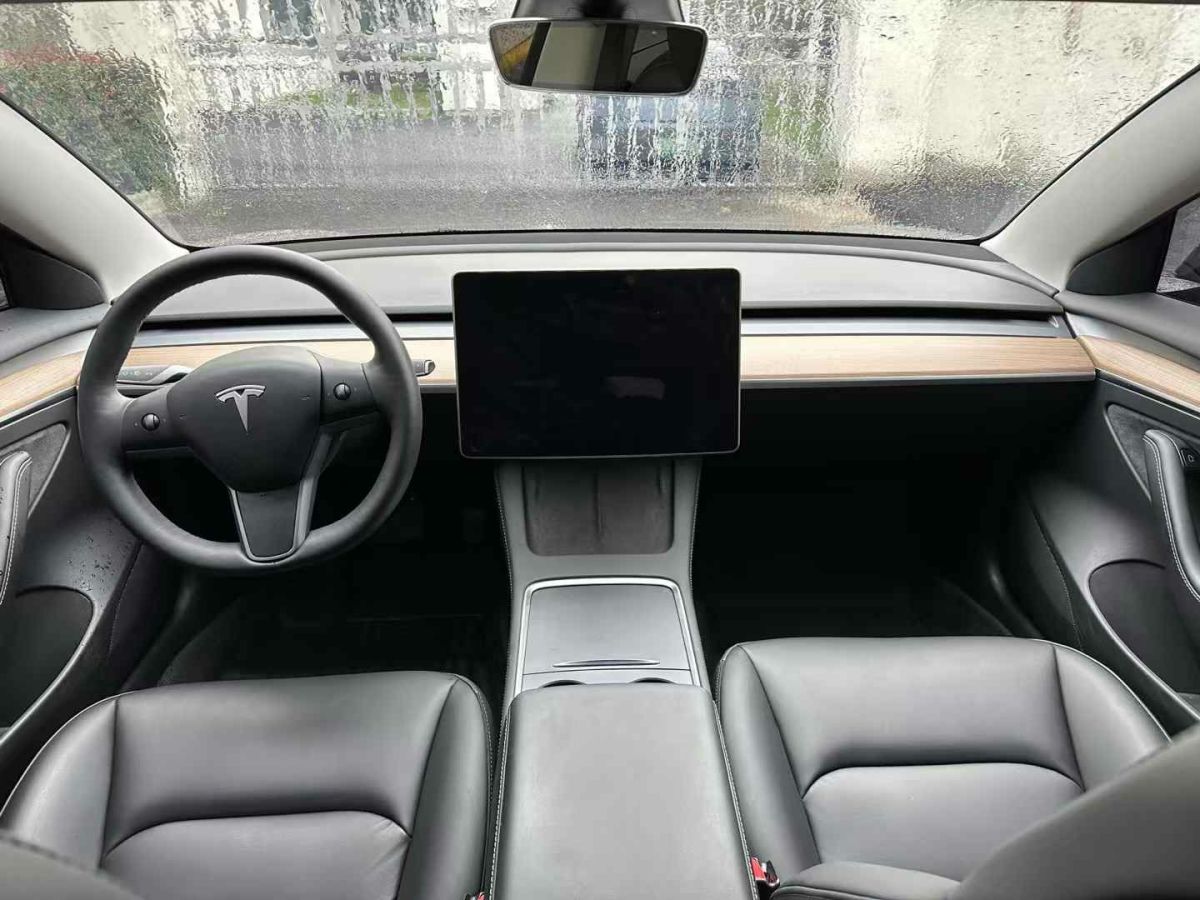 特斯拉 Model S  2023款 三電機全輪驅(qū)動 Plaid版圖片